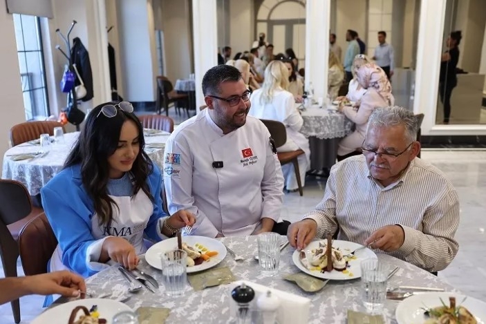 Kayseri Büyükşehir, Sosyal Medya Fenomenleriyle Mutfakta Buluştu