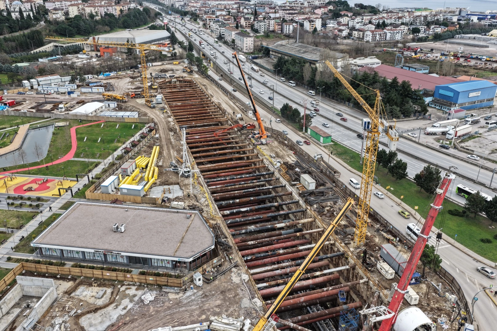 Körfezray Metro Projesi’nde Çalışmalar Hız Kesmeden Sürüyor