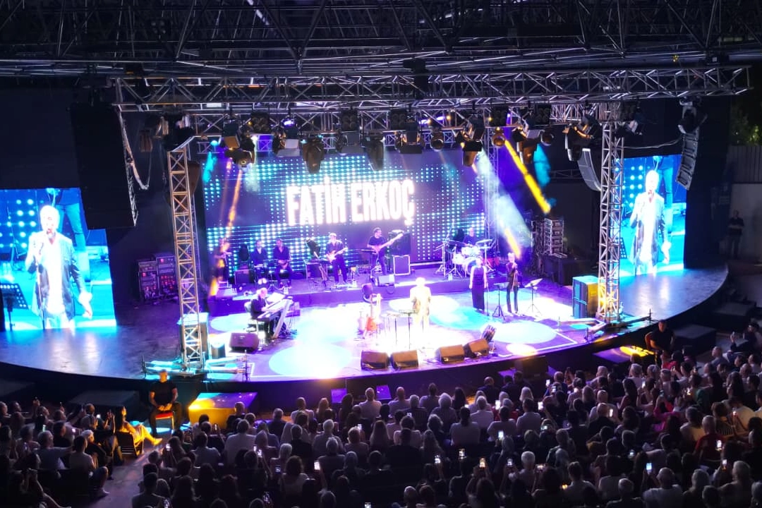 Bursa Festivali’nde Fatih Erkoç’tan Unutulmaz Gece