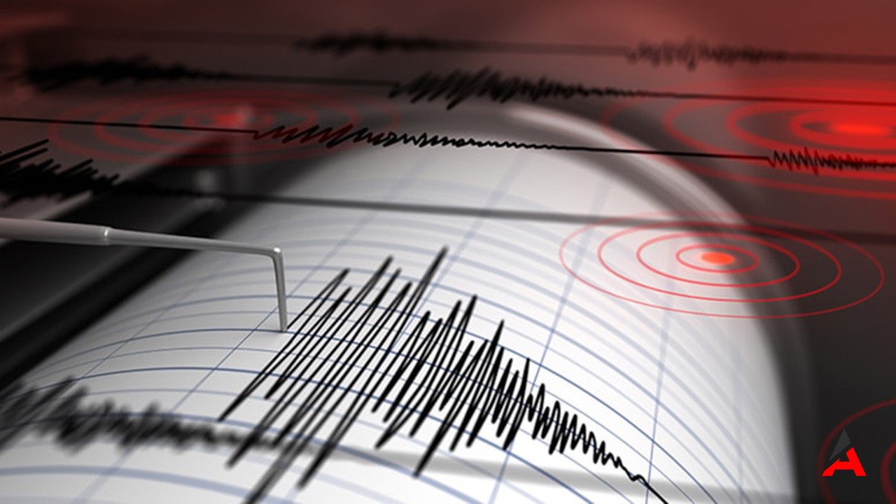 Akdeniz'de 4.8 Büyüklüğünde Deprem: Gece Yarısı Paniği
