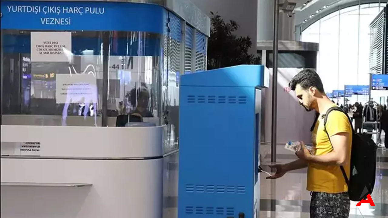 00.00'dan İtibaren Başlıyor: Yurt Dışına Çıkacak Vatandaşlar, Harç Ücreti Artışına Dikkat!