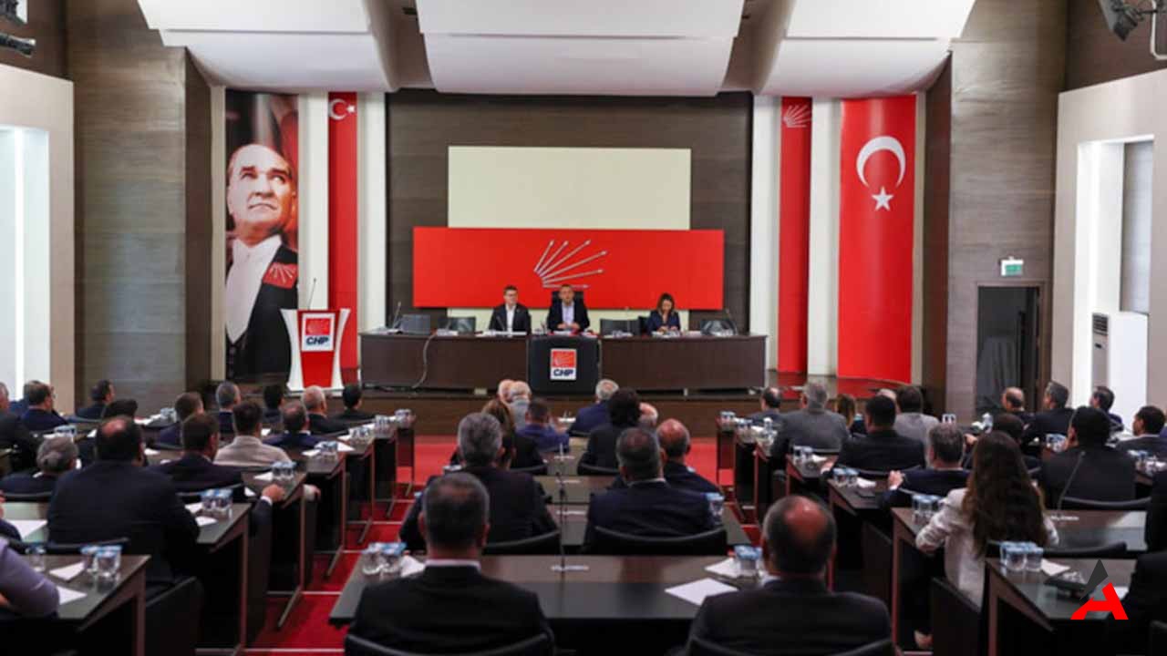 CHP'de Kurultay Tarihi Belli Oldu: 4-9 Eylül