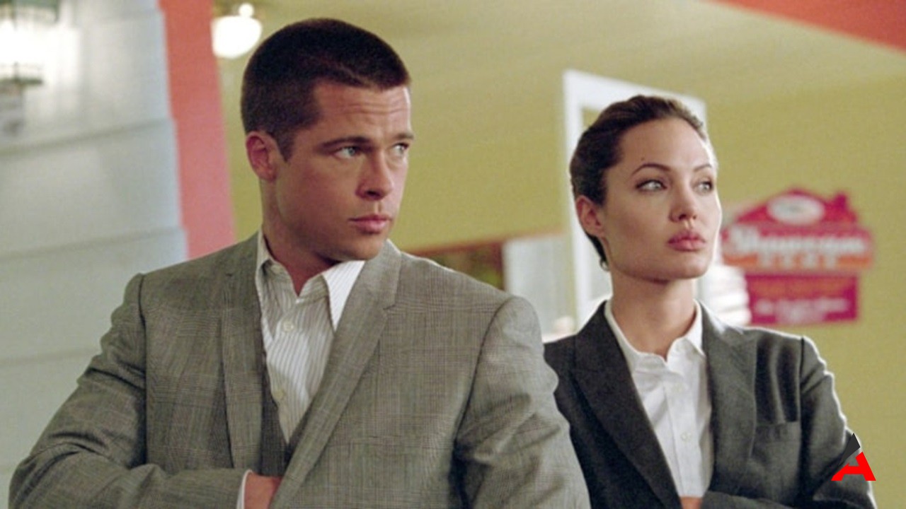 Angelina Jolie ve Brad Pitt'in Oğlu Pax, E-Bisiklet Kazasından Sonra İyileşiyor