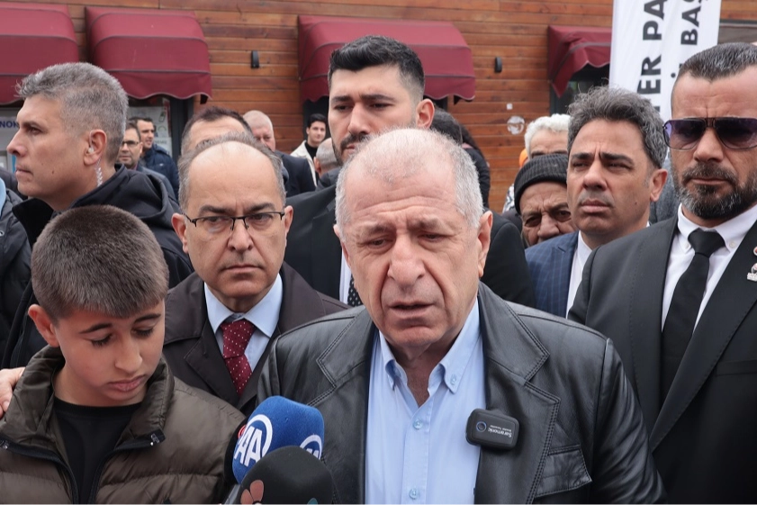 Prof. Dr. Özdağ'dan 'Erken Genel Seçim' Çağrısı