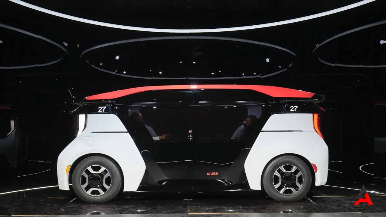 Yolda Bir Devrim: Tesla'nın Robotaksi Projesi Ne Zaman Başlayacak?
