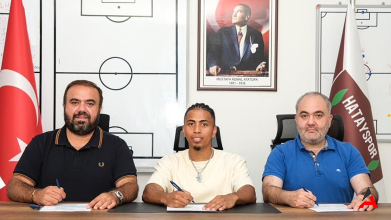 Hatayspor'dan Transfer Şov: Rivas, Sarıcalı ve Yıldız İle Yeni Anlaşmalar!