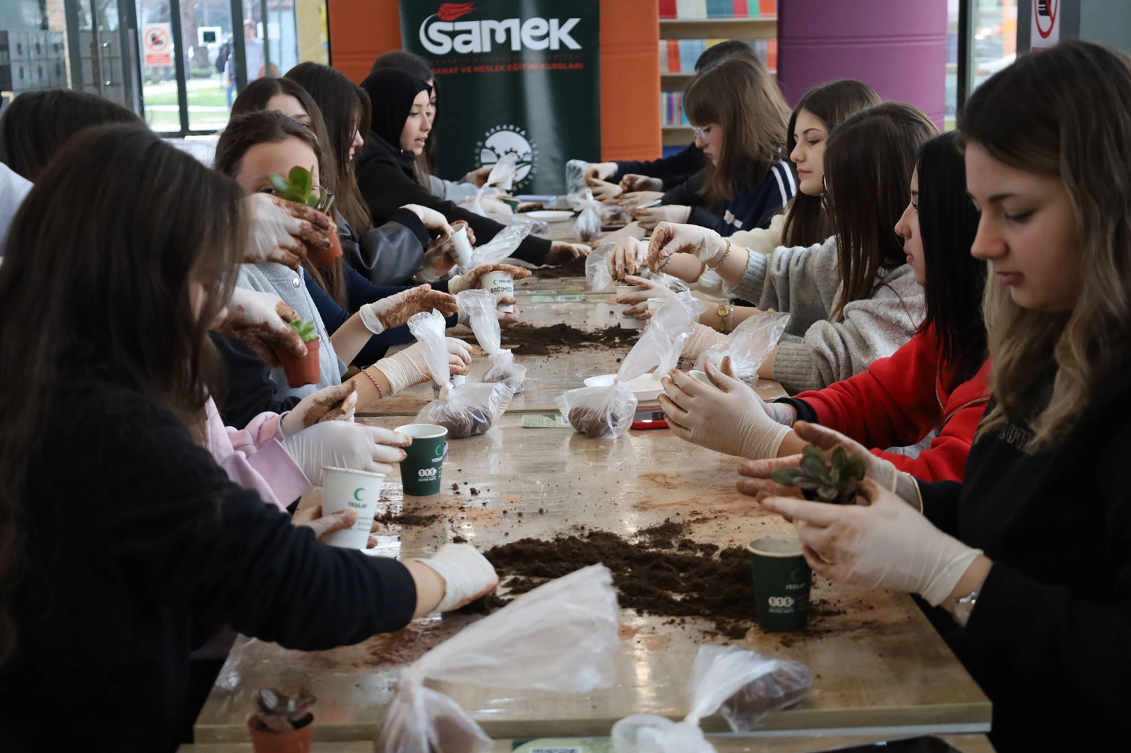 Sakarya’da Gençler Ramazan Atölyelerinde Buluştu