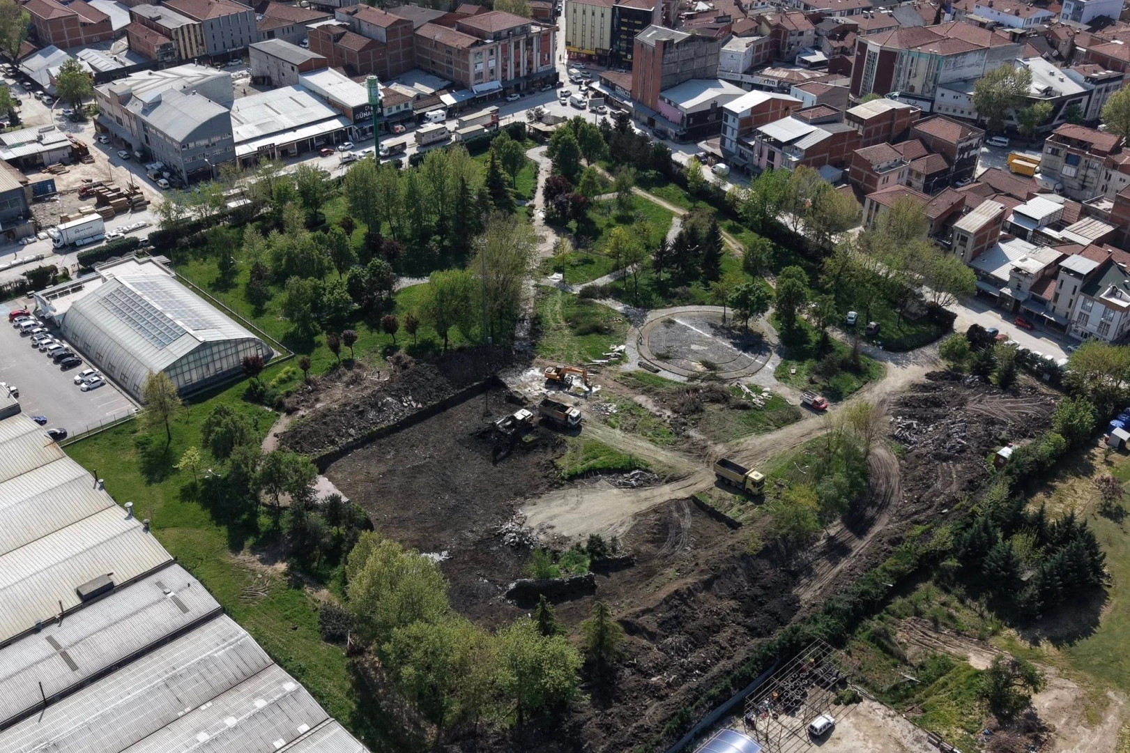 İnegöl’e Botanik Park’ta Nikah ve Etkinlik Alanı Geliyor