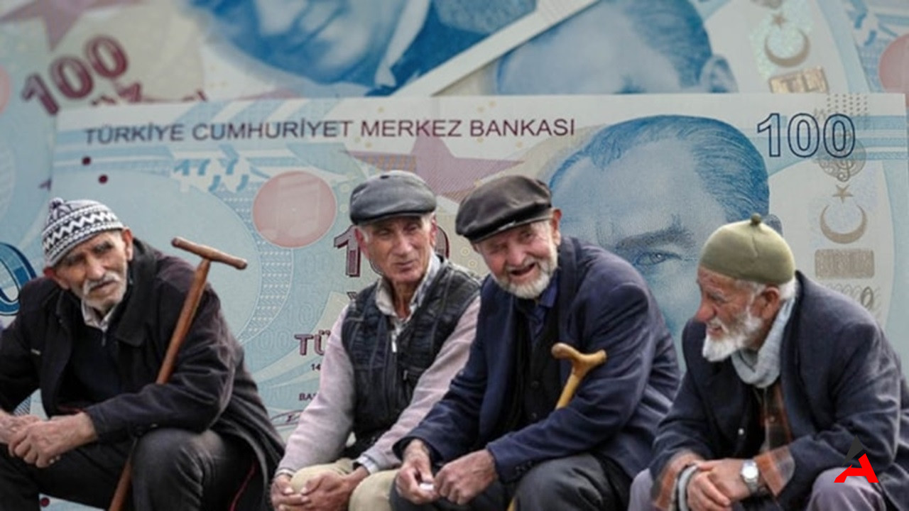 2025'te Emekli Maaşları Düşecek mi? Uzmanlardan Kritik Uyarılar!