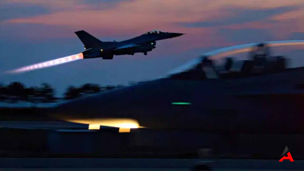 TSK'dan Kesin Mesaj: Irak'ın Kuzeyindeki 37 Terör Hedefi Yerle Bir!