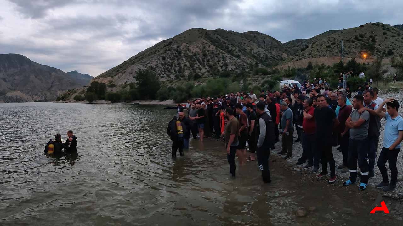 Tortum Gölü'ne Giren Çocuk Kayboldu