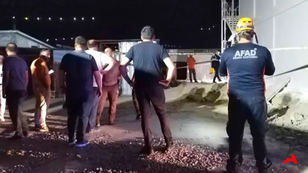 Sakarya Şehir Hastanesi İnşaatında Göçük: 15 İşçi Yaralandı