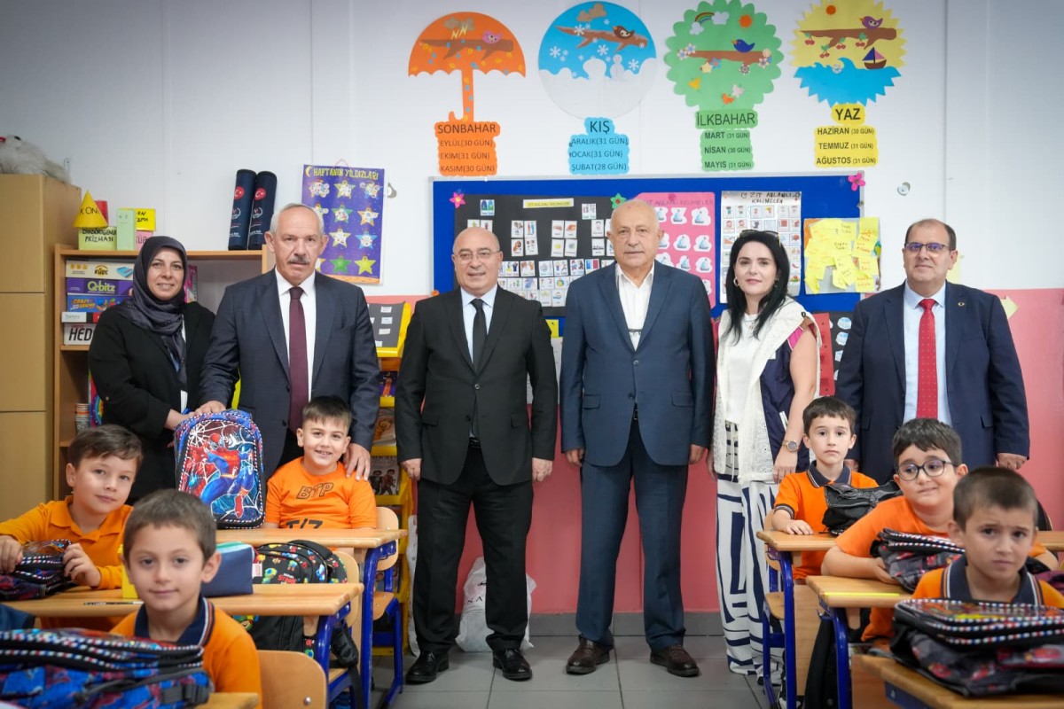 4 Bin Öğrenciye Eğitimde Büyükşehir Desteği