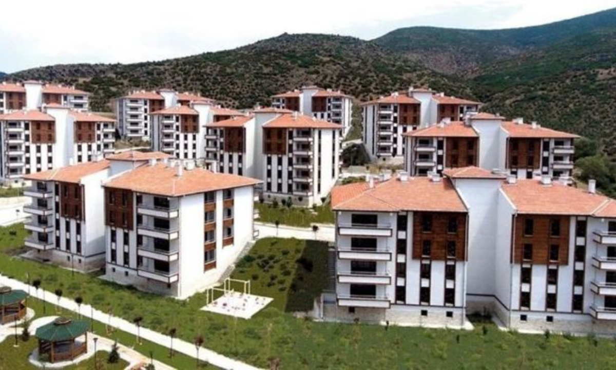 TOKİ 250 Bin Konut Projesi Cumhuriyet Tarihinin En Büyük Sosyal Konut Hamlesi