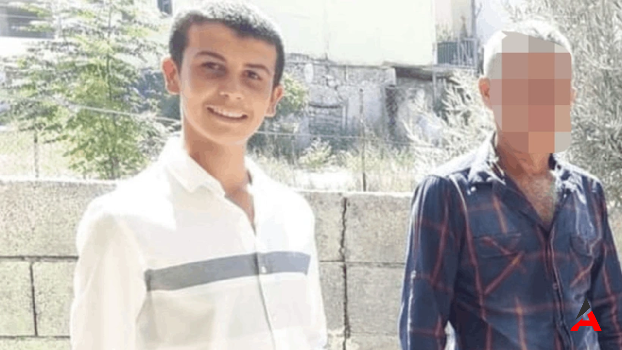 Osmaniye'de Sokak Ortasında Silahlı Kavga: 19 Yaşındaki Genç Hayatını Kaybetti